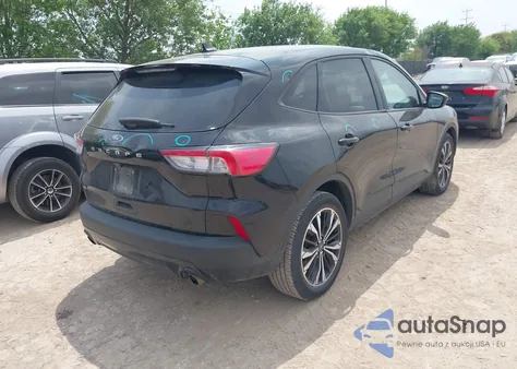 2022 Ford Escape Se z USA, uszkodzony, nr VIN 1FMCU0G68NUB87317